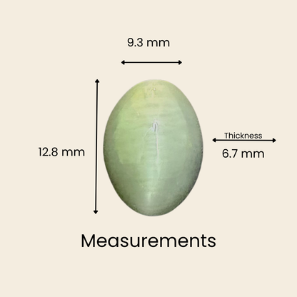 Natural Cat's Eye Gemstone – Oval Shape (5.30 Carat | 5.77 Ratti | 12.8 × 9.3 × 6.7 mm)