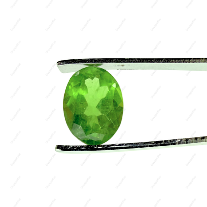 Natural Peridot Gemstone – Oval Shape (3.40 Carat | 3.70 Ratti)