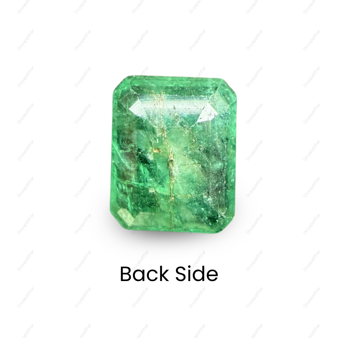 Natural Emerald (Panna) Gemstone – Square Shape (6.25 Carat | 6.81 Ratti | 12.3 × 10.4 × 5.5 mm)