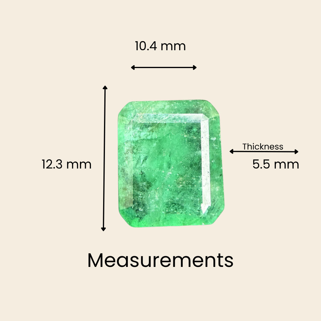 Natural Emerald (Panna) Gemstone – Square Shape (6.25 Carat | 6.81 Ratti | 12.3 × 10.4 × 5.5 mm)