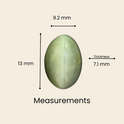 Natural Cat's Eye Gemstone – Oval Shape (5.80 Carat | 6.32 Ratti | L 13 × B 9.2 × H 7.1 mm)