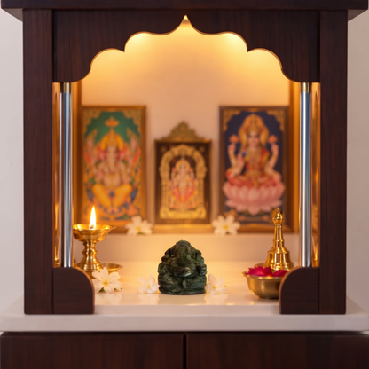 Natural Emerald (Panna) Ganesh Idol (171 Carat | LBH: 4 × 1.8 × 3.2 cm)