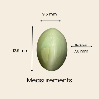 Natural Cat's Eye Gemstone – Oval Shape (6.05 Carat | 6.59 Ratti | L 12.9 × B 9.5 × H 7.6 mm)