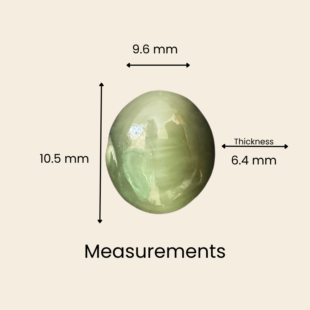 Natural Cat's Eye Gemstone – Oval Shape (4.40 Carat | 4.79 Ratti | 10.5 × 9.6 × 6.4 mm)