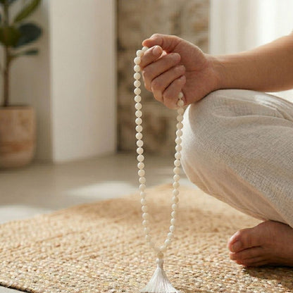Rainbow Moonstone Jap Mala – Intuition, Emotional Balance & Divine Guidance