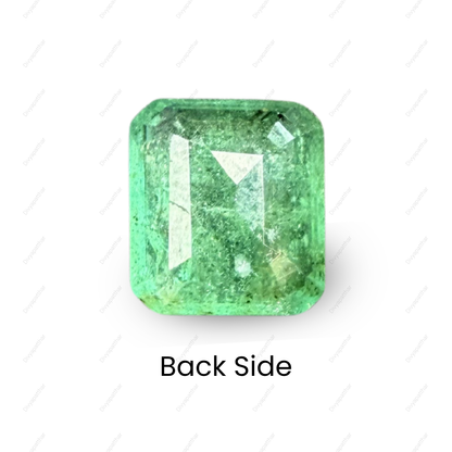 Natural Emerald (Panna) Gemstone – Square Shape (3.85 Carat | 4.19 Ratti | 10.1 × 9.0 × 4.9 mm)