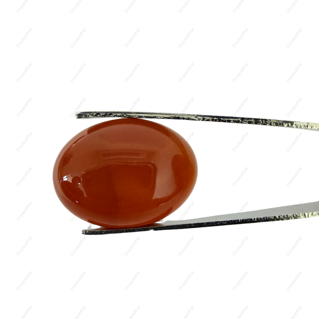 Natural Red Onyx Gemstone – Oval Shape (17.25 Carat | 18.80 Ratti)