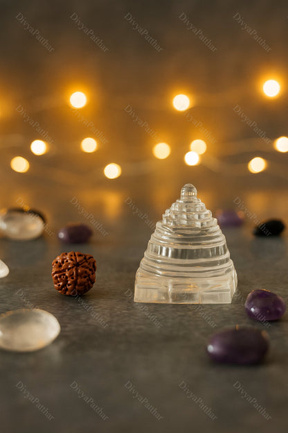 DIVYA LAXMI – GANESH COMBO ( Energised Ganesh Rudraksha + Crystal Shree Yantra )