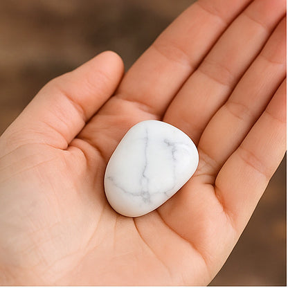 Howlite Tumble – Calmness, Patience & Awareness