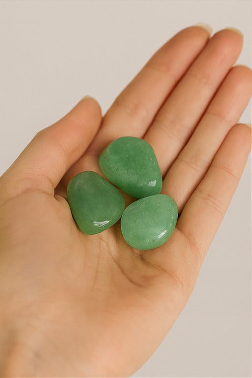 Green Aventurine Tumble – Luck, Healing & Prosperity